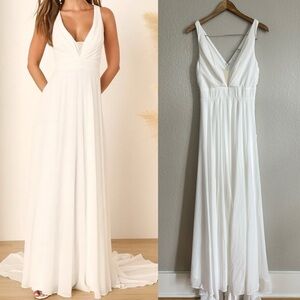 NWT Modern Day Romance White Sleeveless Plunge Maxi Dress